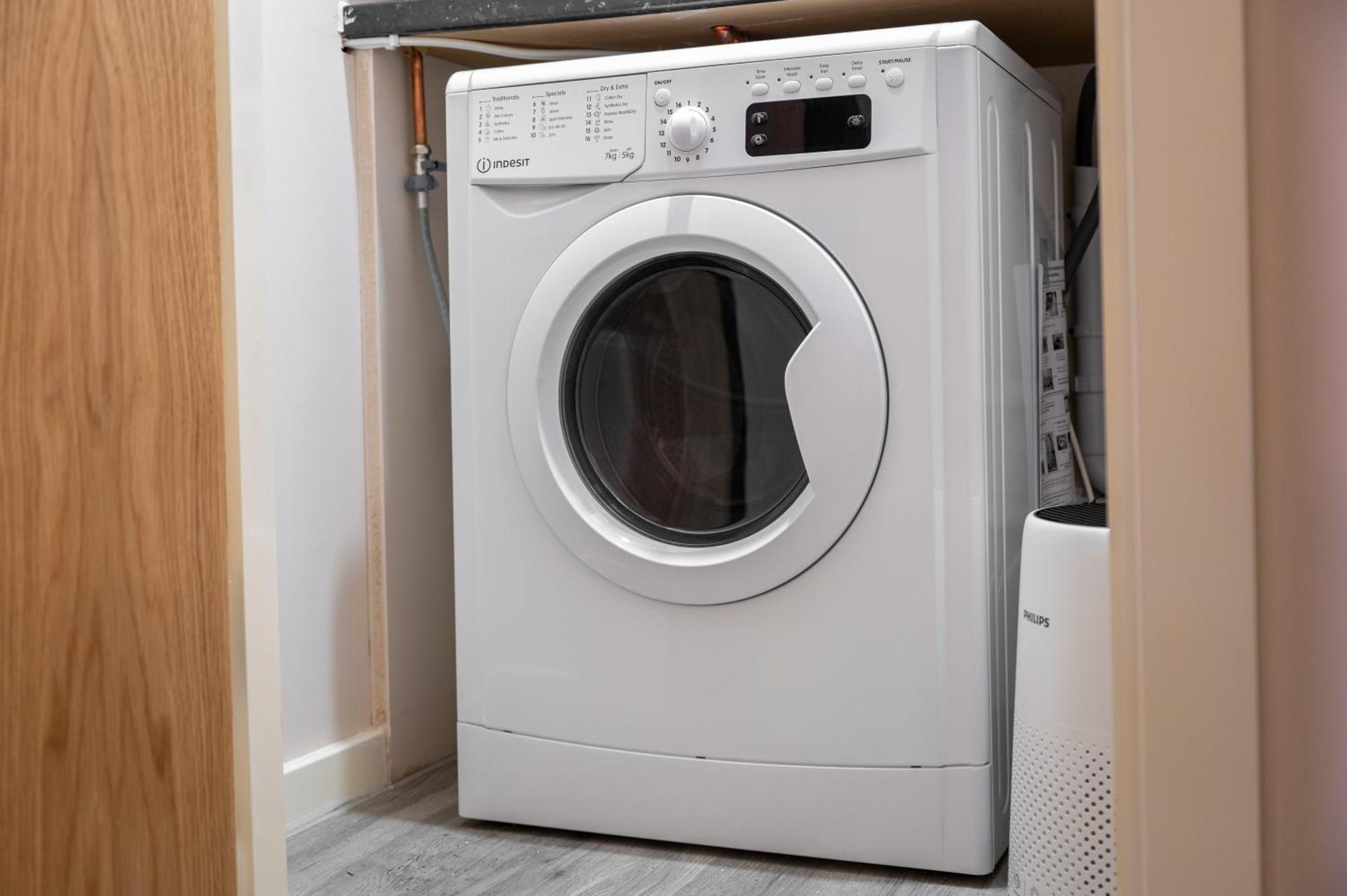 2 Bed Flat Manchester City ภายนอก รูปภาพ